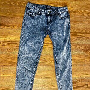 Celebrity pink jeans women's juniors petites size 3 stone washed vintage skinny